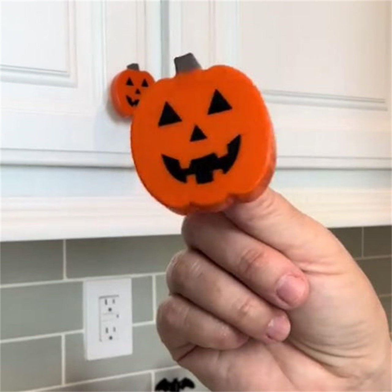 Halloween pumpkin knob cover,  - Furniture Hardware Bolts review and price